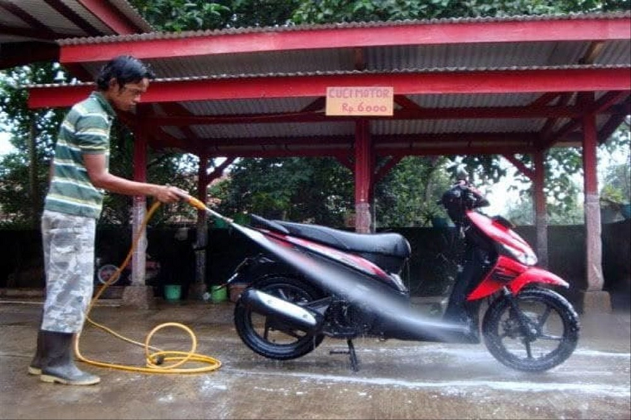 Hindari Air Bertekanan Tinggi Pada Motor Listrik