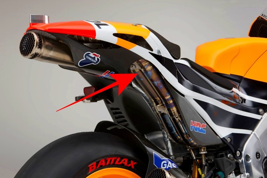 Knalpot Titanium MotoGp (blogspot.com)