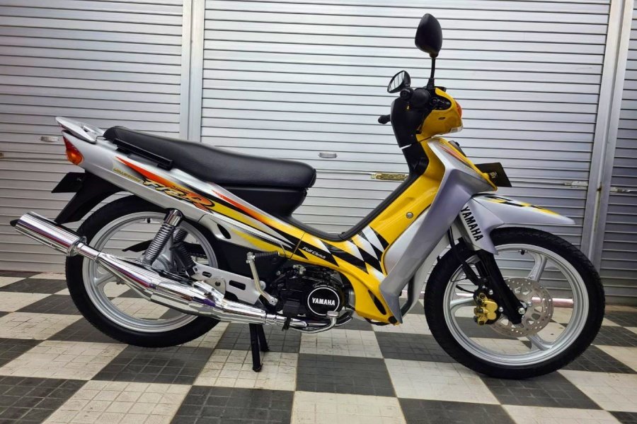 Yamaha Fiz R Millenium