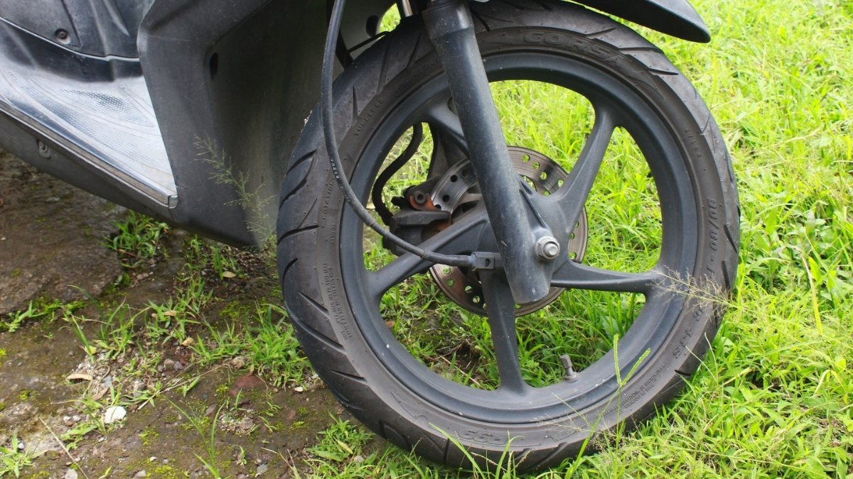 Rekomendasi Ban Honda BeAT Terbaik 2023