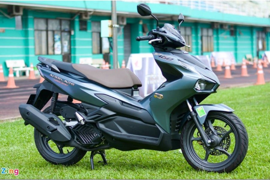 Honda AMax 160 - Pesaing Baru Yamaha NMAX!