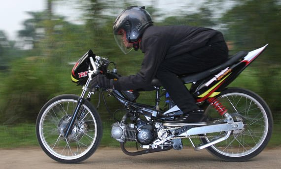 Honda Karisma: Dari Drag Race Jadi Underbone