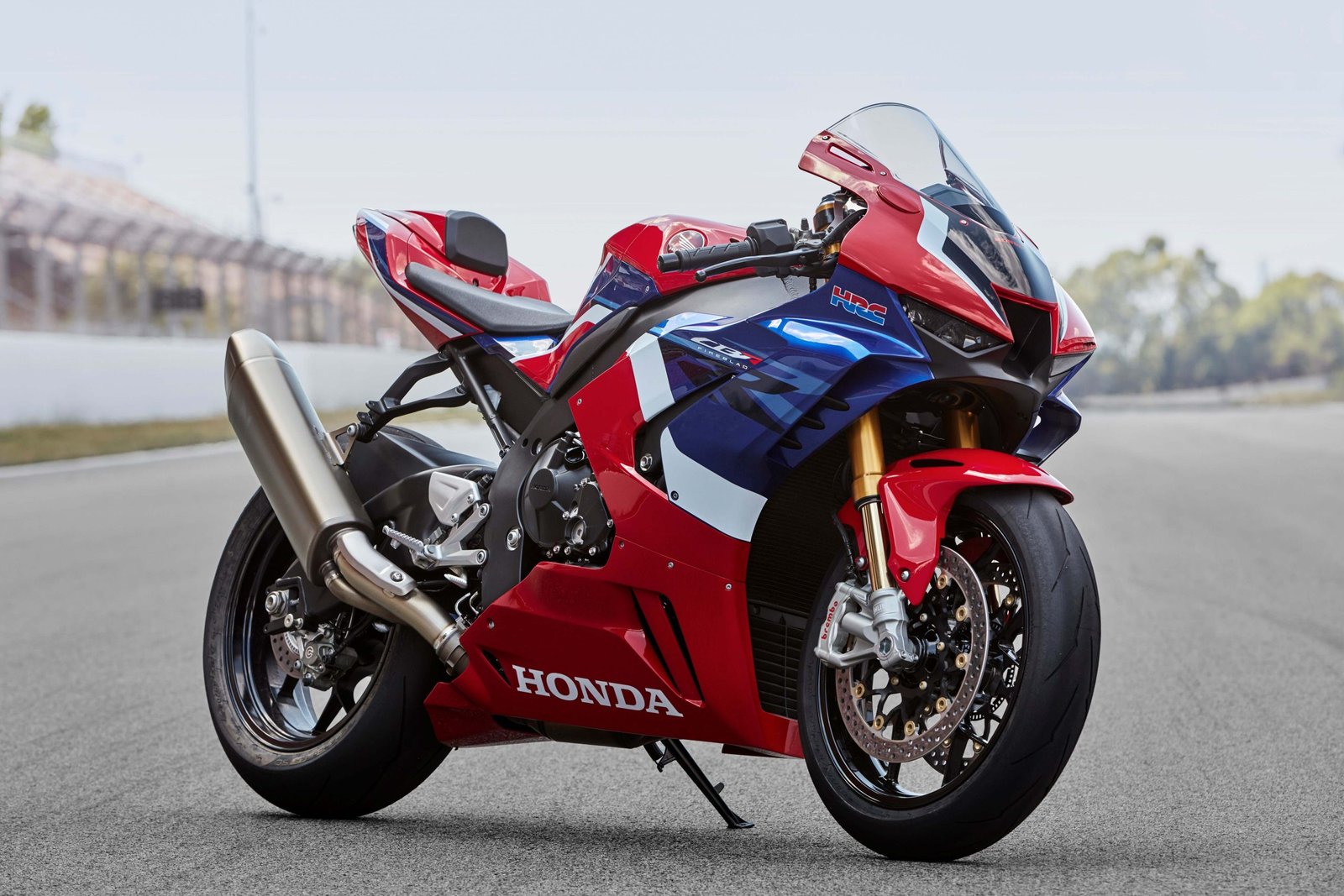 Honda CBR1000RR-R: Motor Supersport yang Lahir dari Balapan