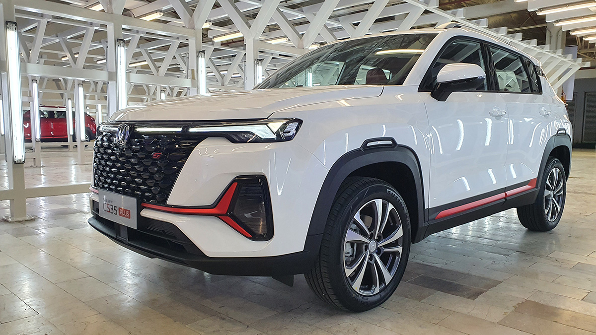 Wuling Alvez: SUV Stylish dan Nyaman dengan Harga Terjangkau