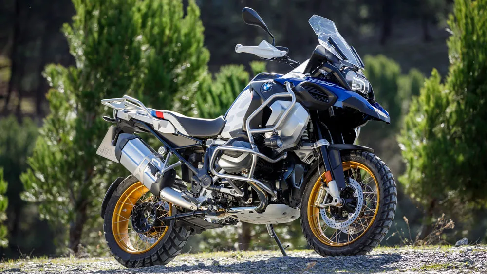 BMW R 1250 GS Trophy 2023: Siap Menemani Petualangan Anda