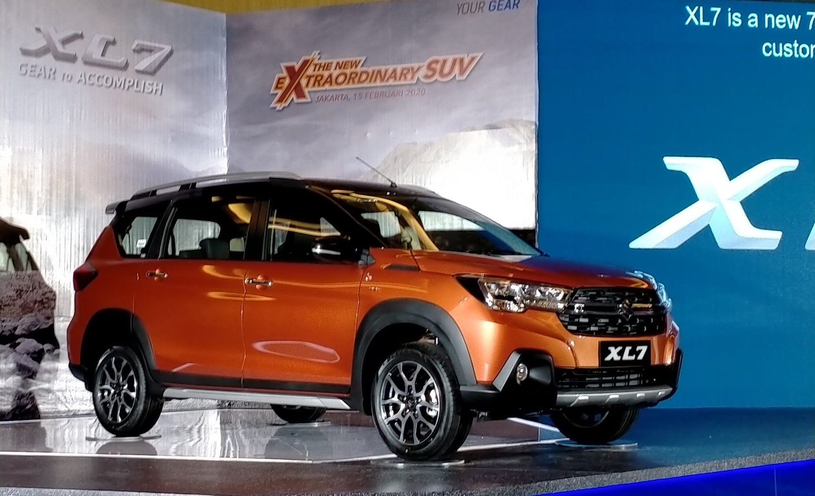Aksesori New XL7 Hybrid: Pilihan Terbaik untuk Mobil SUV Anda