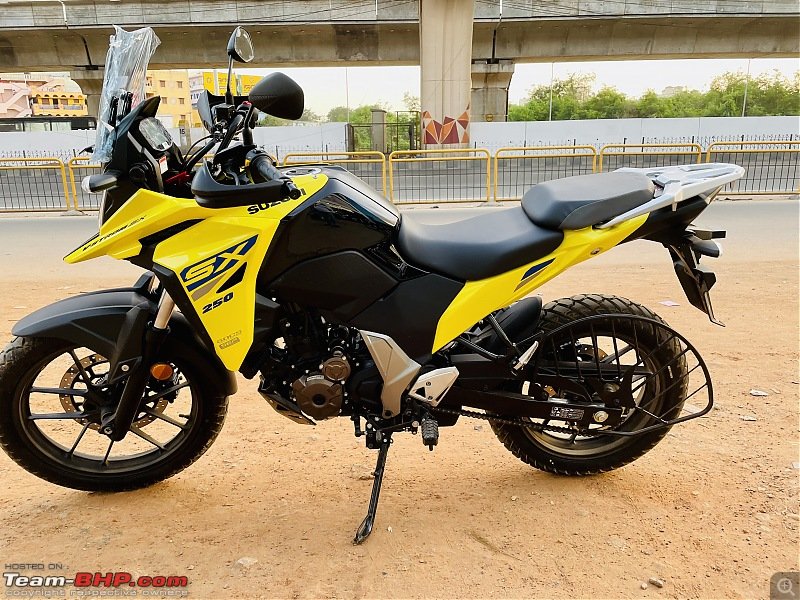 Menjelajahi Keindahan Alam dengan V Strom 250 SX Suzuki