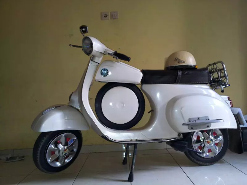 Vespa Klasik dan Langka: Harga Selangit, Salah Satunya Vespa SS 90