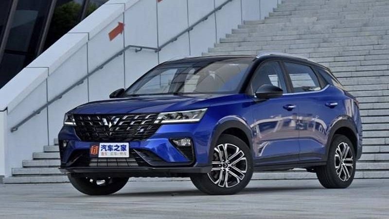 Wuling Alvez vs Toyota Rush: Perbandingan SUV Keluarga