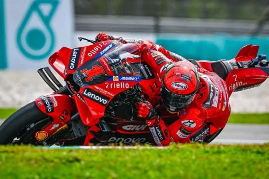 Alvaro Bautista Bisa Tampil Mengejutkan di MotoGP Malaysia 2023