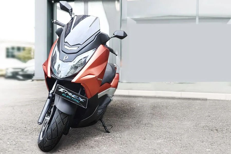Tak Perlu Bensin! Polytron Trex, Motor Listrik Selevel NMAX