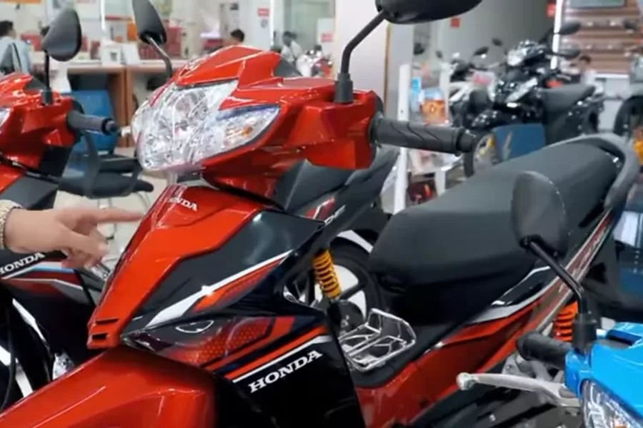 Honda Blade 110, Honda Kembali Luncurkan Motor Bebek Murah!