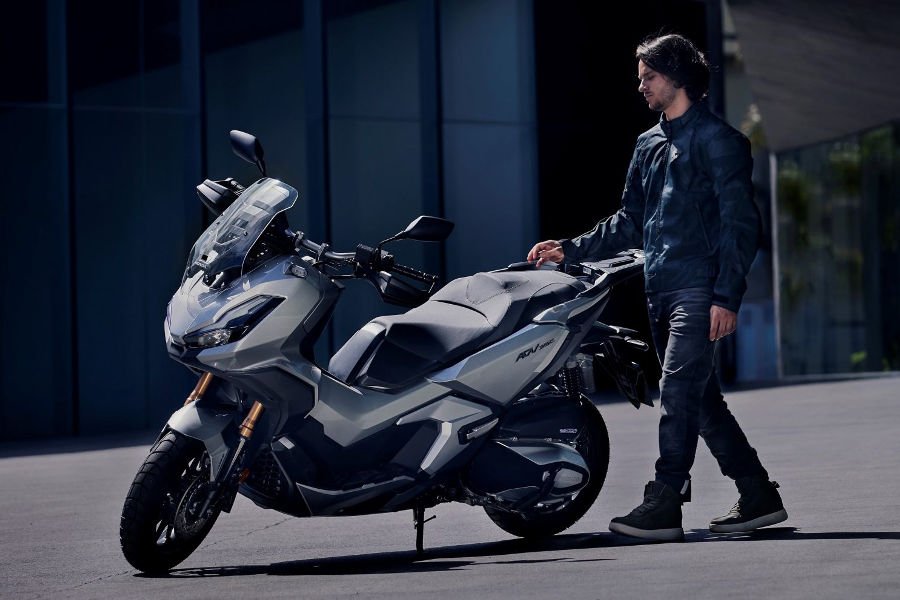 Pembaruan Tiga Skutik Maxi dari Honda di 2024