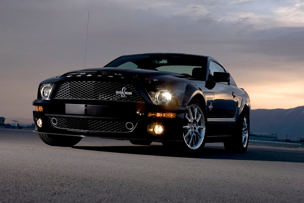 Ford Mustang Shelby GT500 2012: Mobil Impian dengan Harga Terjangkau