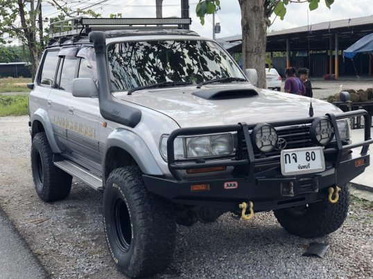 Cara Periksa Transmisi Toyota Land Cruiser J80 yang Tangguh Tapi Usianya Sudah Tua