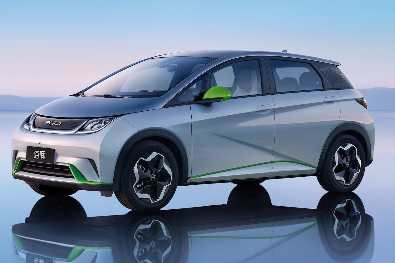 BYD Dolphin Spesifikasi Harga Mobil Listrik dengan Diskon Besar