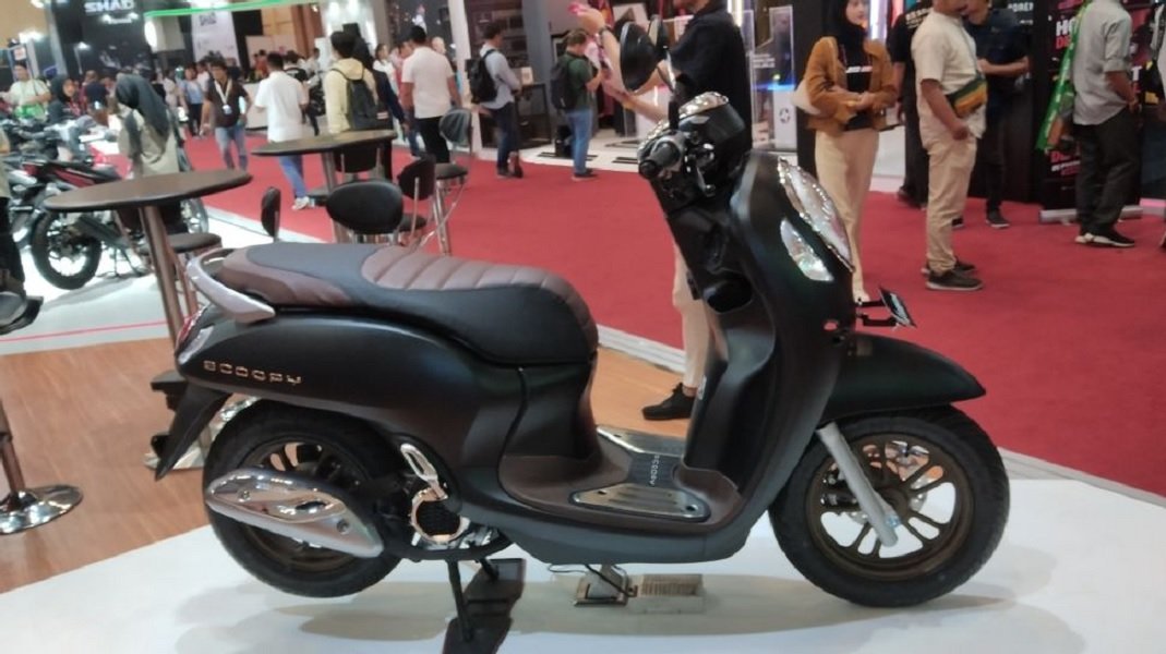 Honda All New Scoopy 2024 Warna-Warni Terbaru, Diskon Menggiurkan Temukan Kelebihan Tersembunyi yang Membuatnya Lebih Dicari