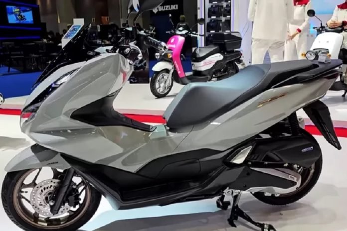 Honda PCX 160 2024: Spesifikasi Memukau dan Performa Unggul dengan