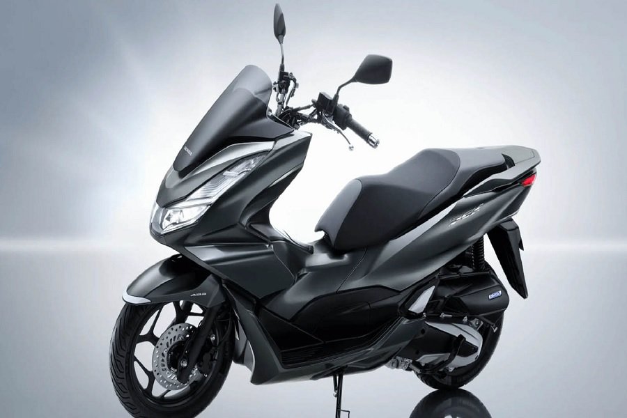 Honda PCX 175cc Skutik Premium Terbaru dengan Tampilan Mewah dan Performa Tangguh