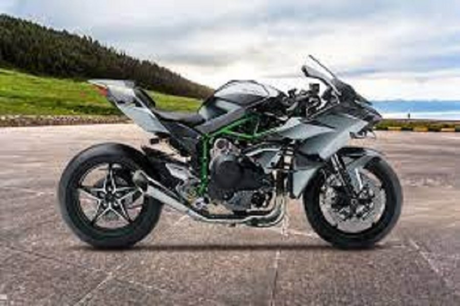 Kecepatan Luar Biasa! Kawasaki Ninja H2R