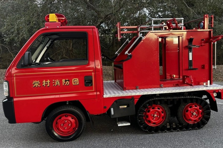 Mengungkap Pesona Unik Honda Acty Crawler Fire Truck 1996 di Lelang Bring a Trailer