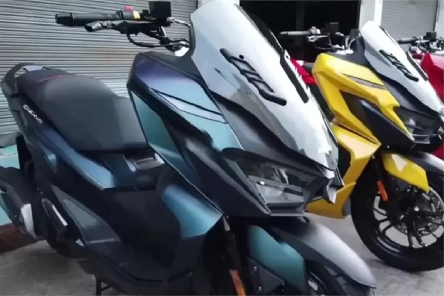 Perbandingan Skutik Bongsor! Honda PCX dan Yamaha NMAX, Mana yang Terbaik