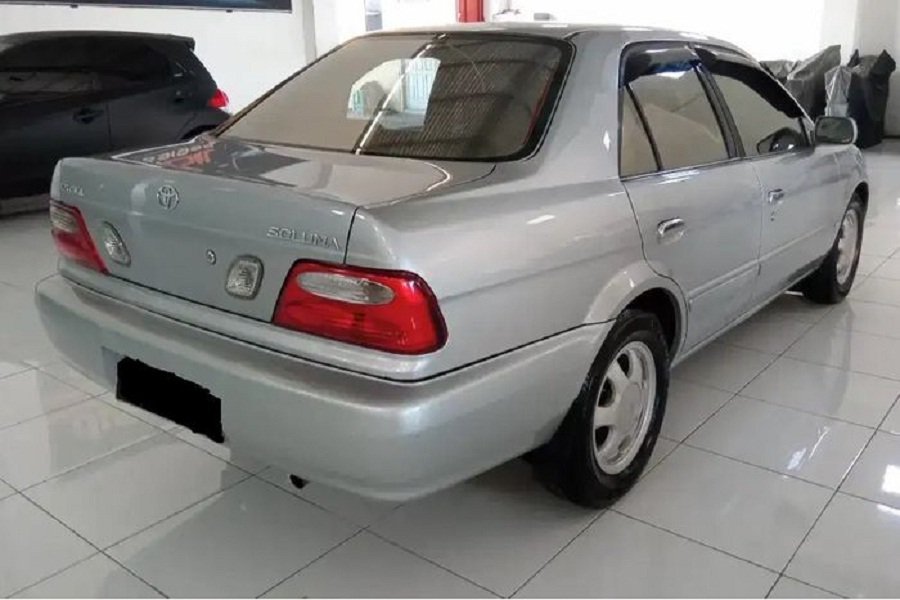 Rahasia Keunggulan Toyota Soluna! Klasiknya Tak Tergantikan Mesin Tangguh Harga Terjangkau