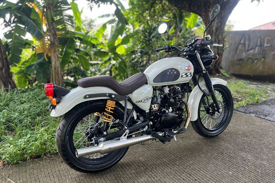Rahasia Keunikan Kawasaki W175 Cafe Motor Jadul dengan Sentuhan Modern, Hanya 36 Jutaan!