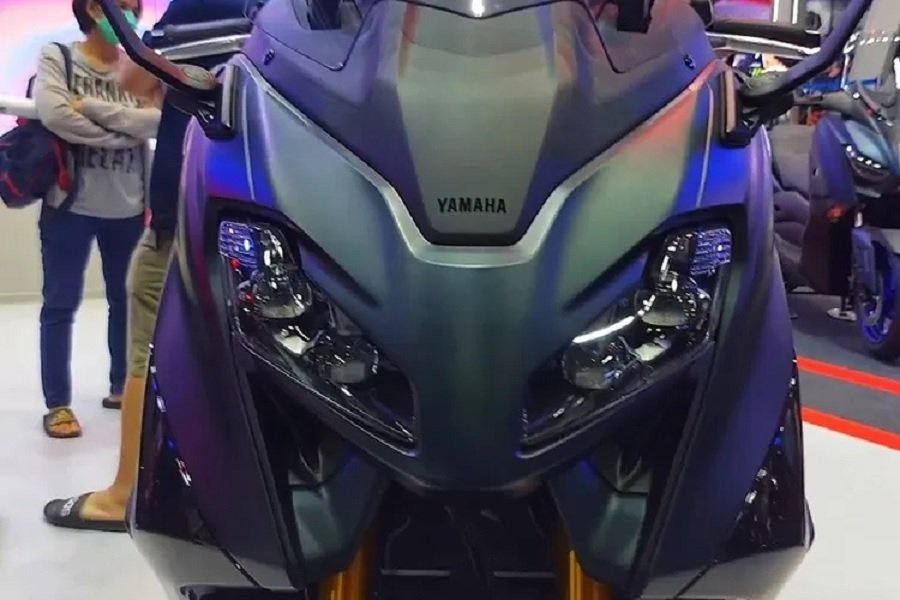 Review All New Yamaha NMAX S 2024 Hemat Bensin, Elegan, dan Canggih