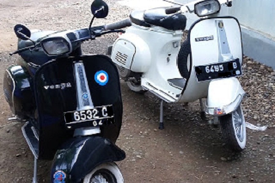 Vespa PTS! Memahami Sejarah dan Beda Spesifikasi 90cc vs 100cc di Indonesia