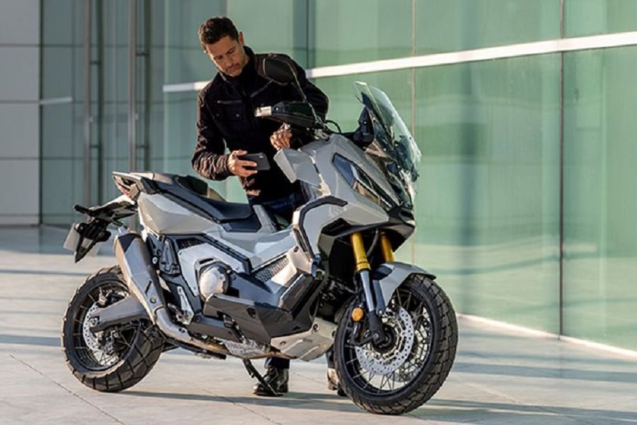WOW! Honda X-ADV 750 Resmi Meluncur di Indonesia dengan Harga Menarik! Petualangan Hebat Dimulai!