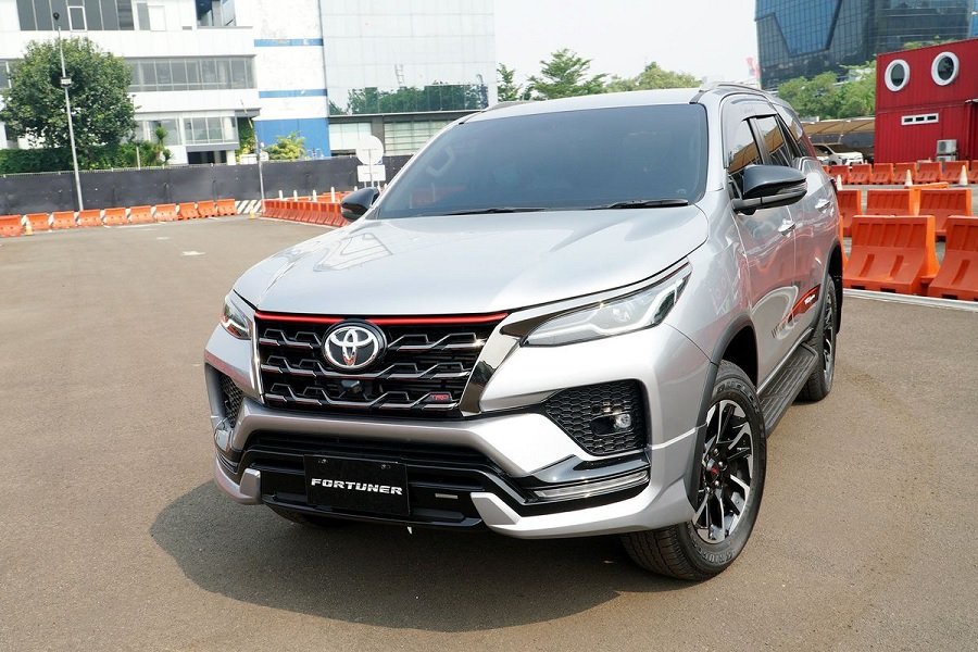 Wow All New Toyota Fortuner 2024 Menjadi Jawaban SUV Premium Paling Gahar Simak Keunggulan dan Harga Terbarunya