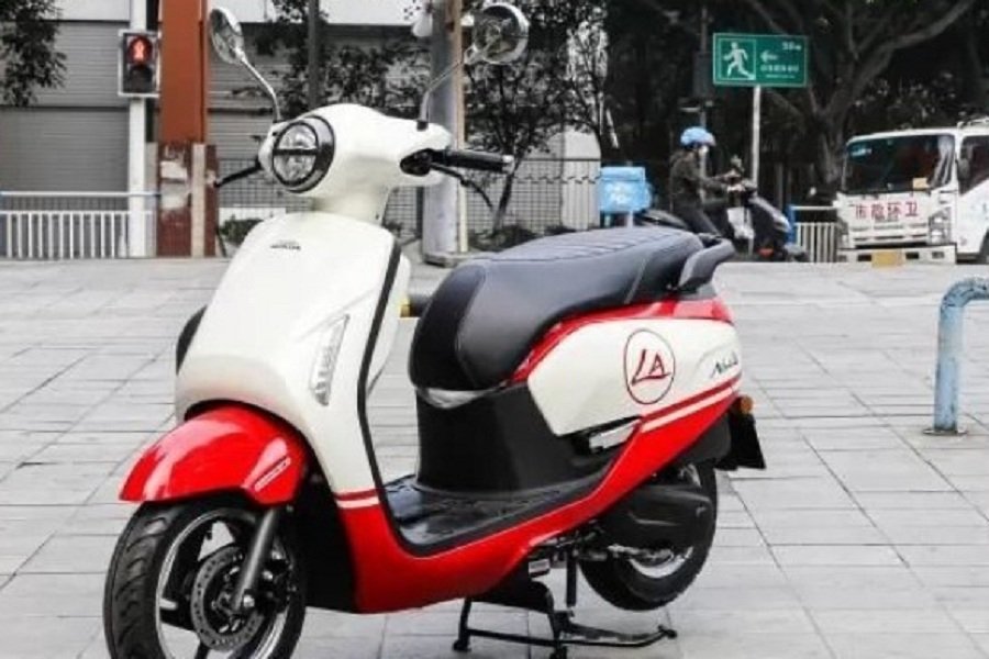 Wow! Honda Rilis Motor Matic Terbaru, Tapi Hanya di Cina?! Inilah Rahasia Honda NS125LA yang Bikin Terpesona!