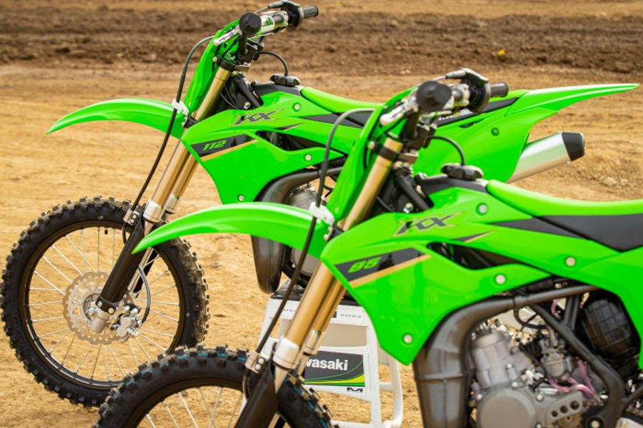 Kawasaki Hadirkan Offroader KX85 dan KX112 2024 di Indonesia
