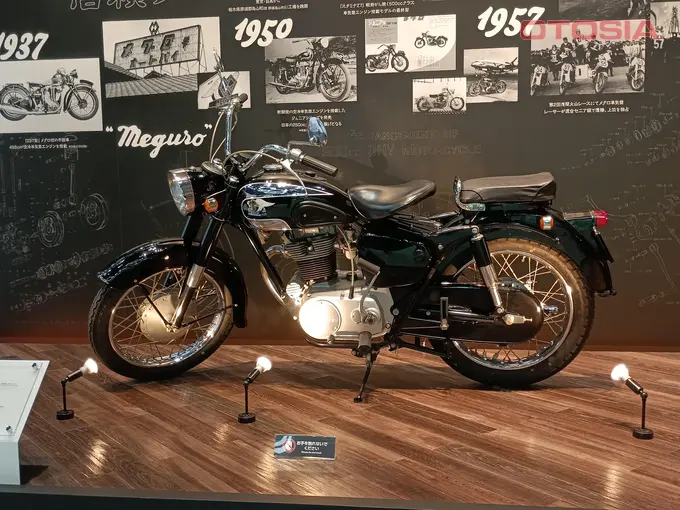 Kawasaki W230: Motor Klasik Baru dengan Mesin KLX