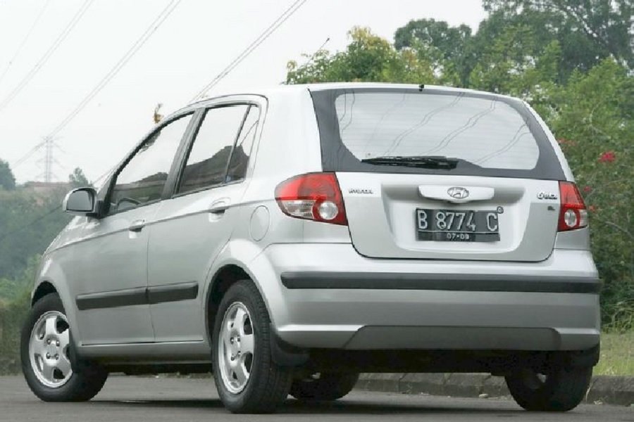 3 Pilihan Mobil Hemat BBM Harga Terjangkau untuk Perjalanan Mudik yang Nyaman