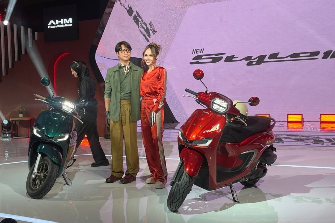 Honda Stylo 160: Skuter Matic Retro yang Siap Mengaspal di Indonesia
