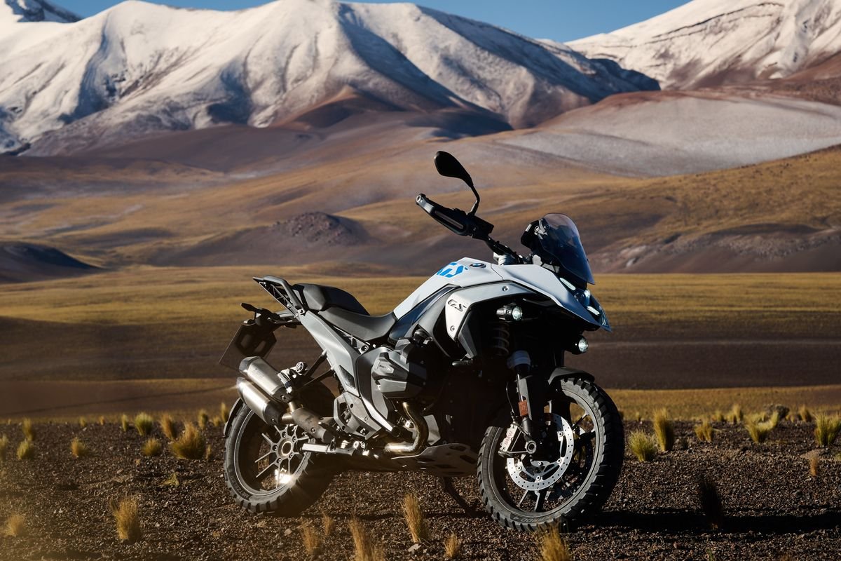 Apakah Anda Siap untuk Mengendarai BMW R GS 1300 Ini Dia Spesifikasi dan Harga Motor