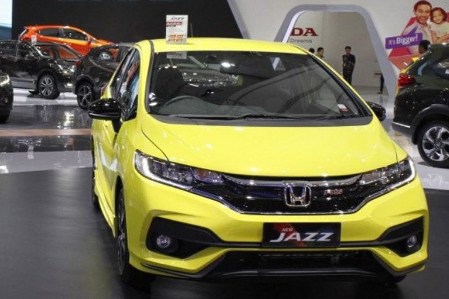 Beda Tipis, Namun Signifikan! Memahami Perbedaan Antara Honda Jazz Tipe RS dan S