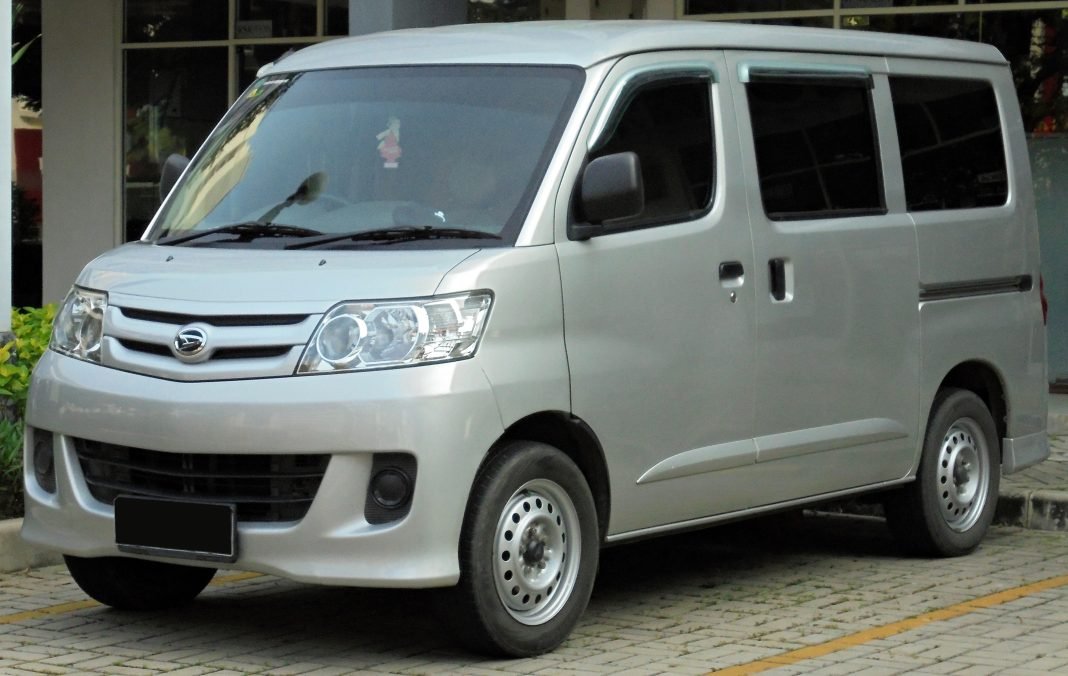 Buat Usaha Travel, Mobil Bekas Daihatsu Luxio Dijual Mulai Rp 50 Jutaan!