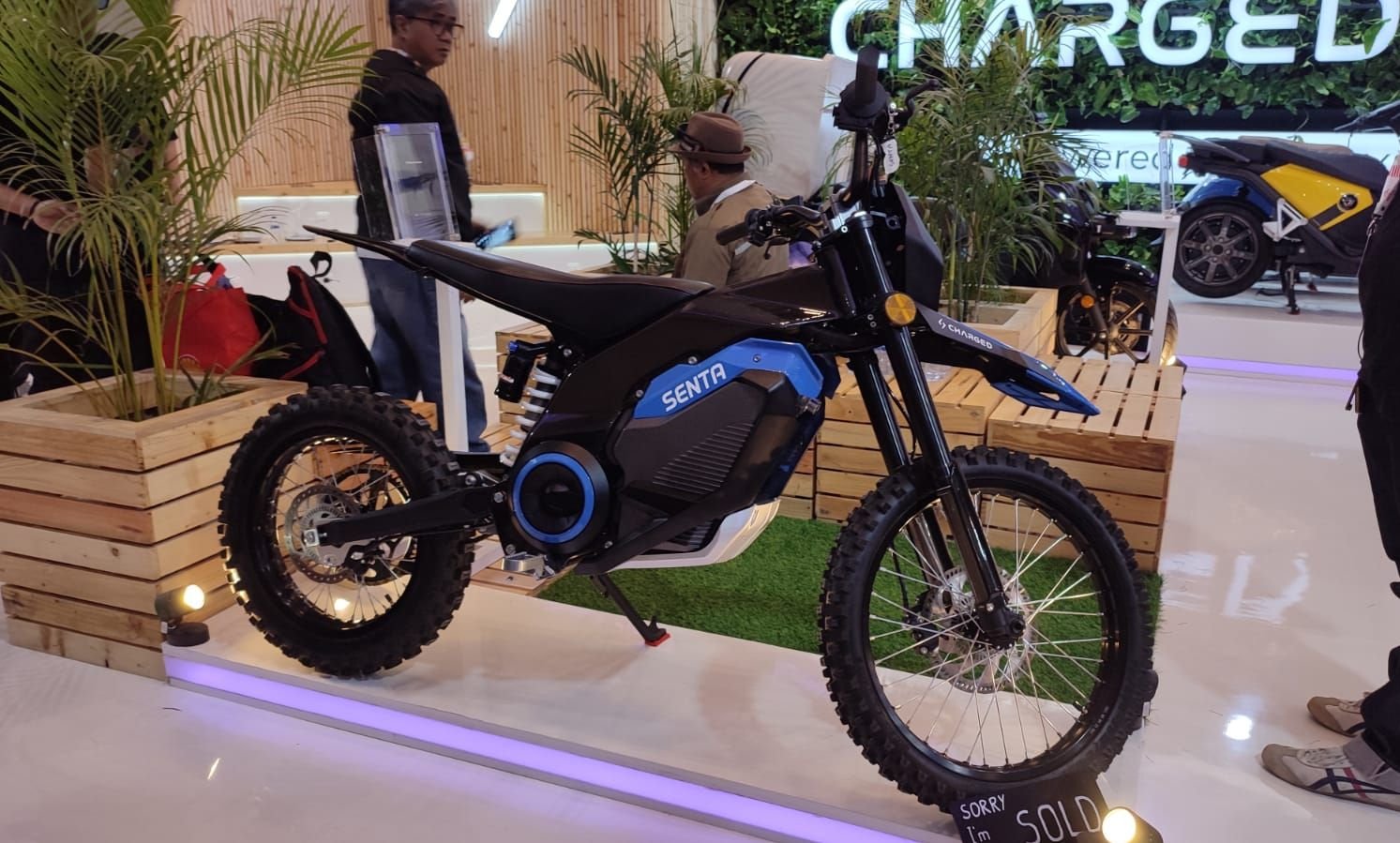 Charged Senta, Motor Listrik Trail yang Bikin Anda Ketagihan!