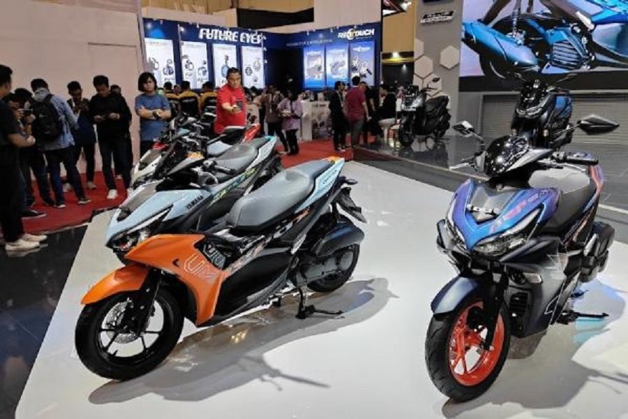 Dilema Berat! Yamaha Aerox 155 vs Yamaha Grand Filano Hybrid Connected Mana yang Layak Jadi Pilihan
