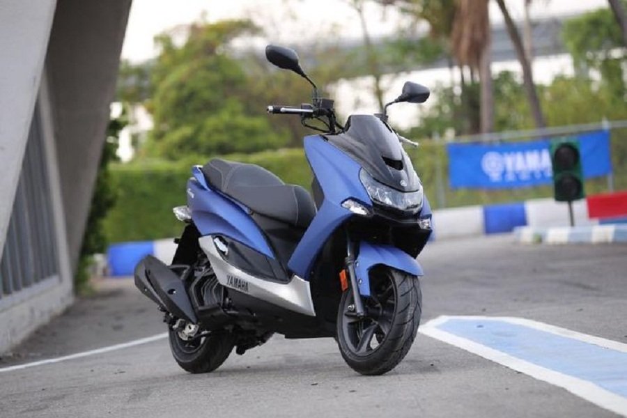 Fitur Terbaru Yamaha SMAX 160 Siap Bersaing dengan Yamaha NMAX 155! Siapa yang Menang
