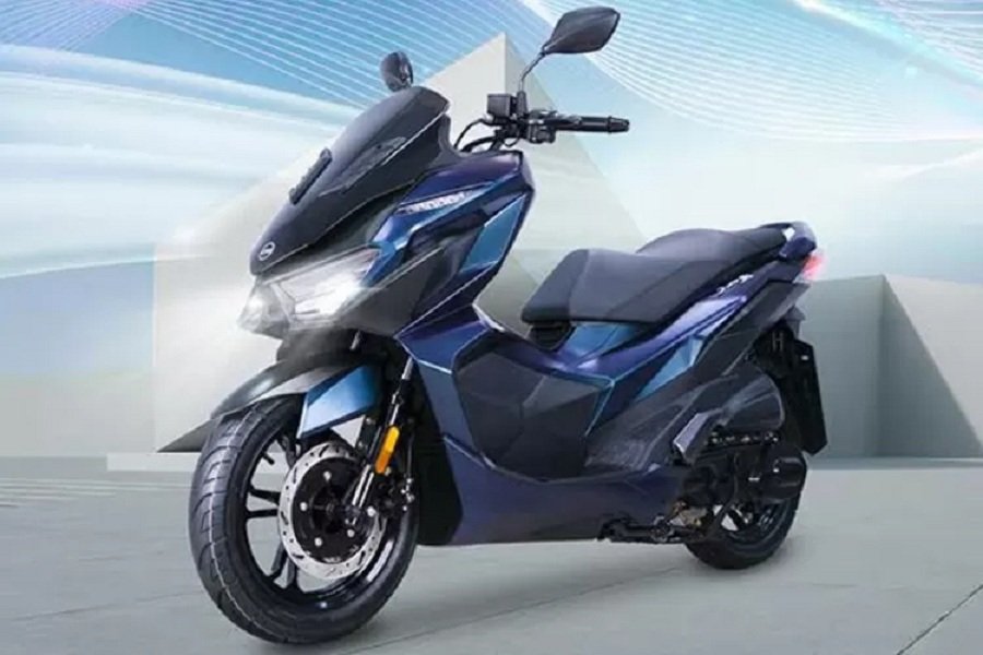 GPX Drone 150 vs. Suzuki GPX Rock 110! Membandingkan Skutik Maxi Klasik dan Sporty yang Menggoyang Pasar Otomotif