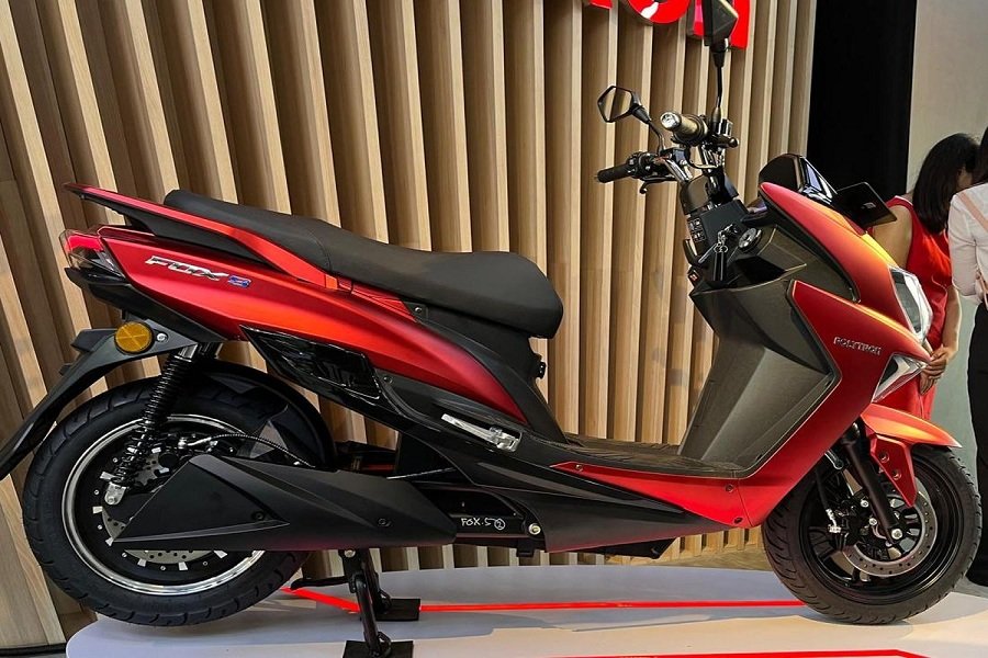 Heboh! Polytron Menggebrak Pasar dengan 3 Tipe Motor Listrik Viral di 2024 Desain Elegan dan Kontrol dari Smartphone!