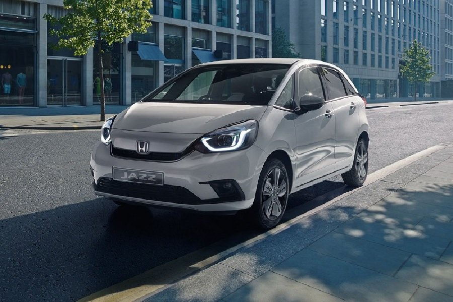 Honda Jazz Facelift 2024 Kini Lebih Maskulin dan Tangguh!