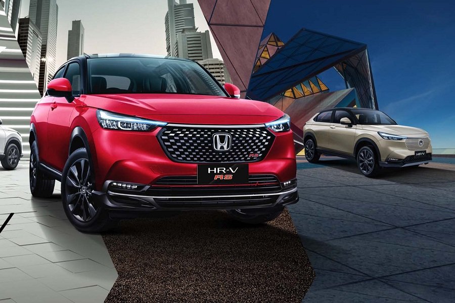 Keunggulan Honda HR-V Terus Bersinar di Segmen SUV Kompak, Meski Diwarnai Kehadiran Rival Baru