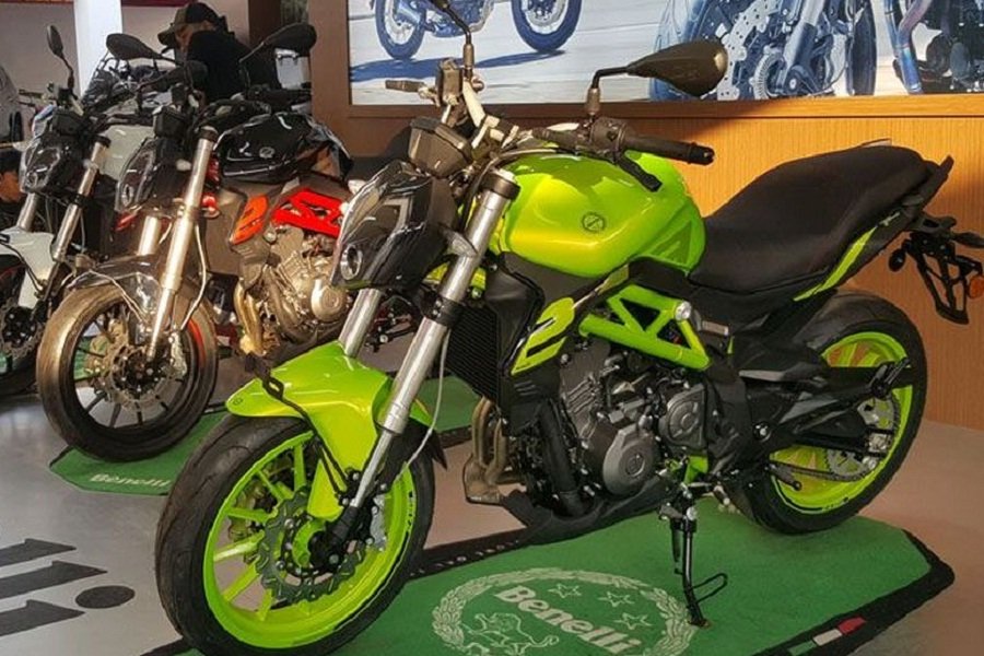 Mengapa Benelli TNT 249S Kurang Laku! Suara Mesin Unik dan Desain Mewah Dalam Paket 250cc