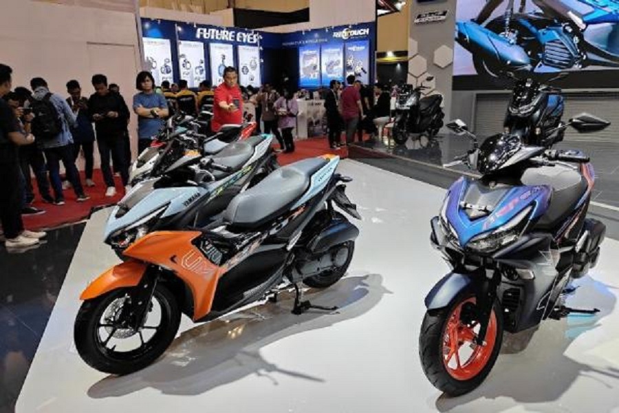 Mengapa Yamaha Aerox 155 2024 Jadi Pilihan Utama Anak Muda: Desain, Performa, dan Teknologi Terkini!