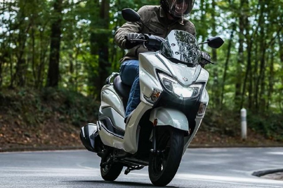 Mewah dan Efisien! Rahasia Keunggulan Suzuki Burgman Street 125 EX dengan SEP-α